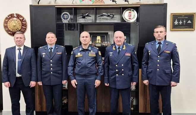 Российский генерал прибыл в Азербайджан - Фото