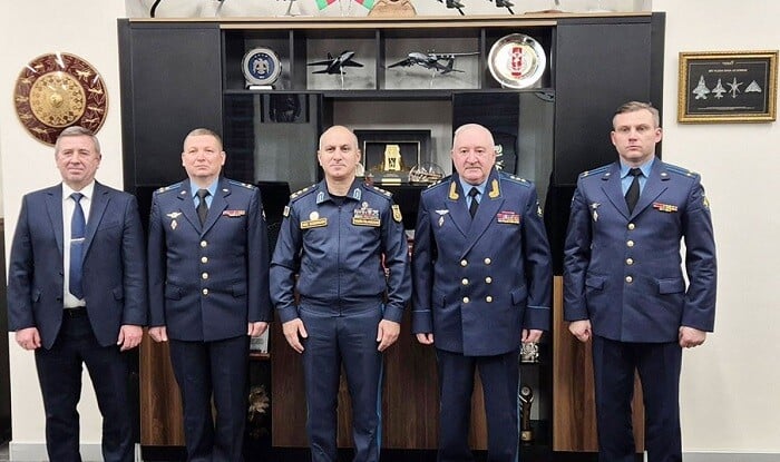 Rus general Azərbaycana gəldi - Foto