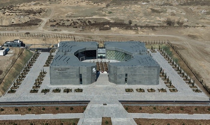 Xocalı Soyqırımı Memorialının görüntüləri - Video