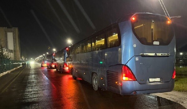 İran-Azərbaycan sərhədinə avtobuslar cəlb olundu - Foto