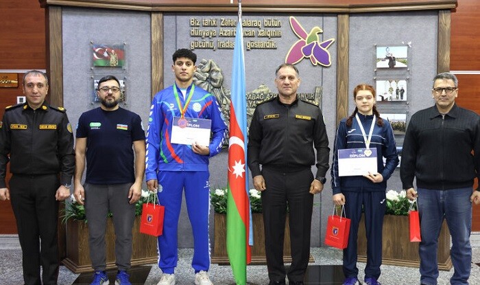 FHN-in İdman-sağlamlıq klubunda idmançılarla görüş... - Foto