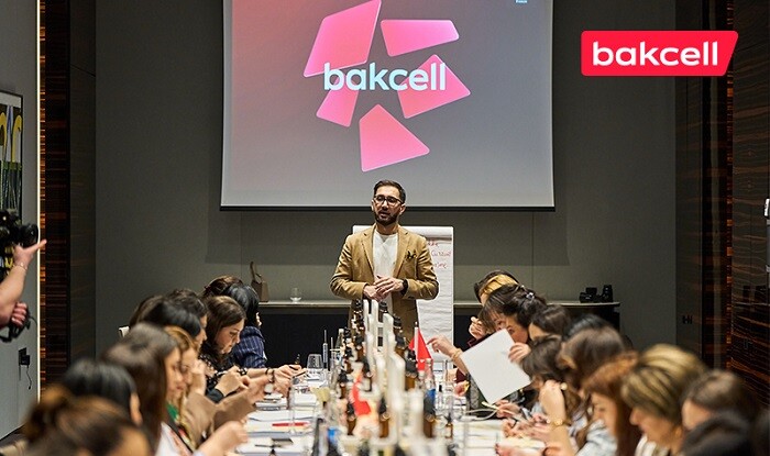 “Bakcell” 8 Martı xanım jurnalistlərlə birgə qeyd etdi
