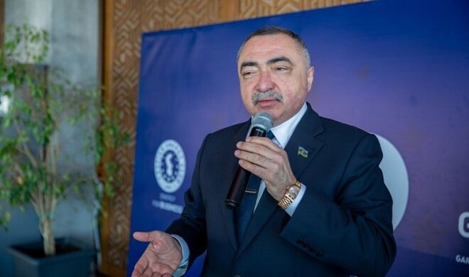 “ABŞ çökəcək” deyən müdrik deputatımıza xatırlatma...