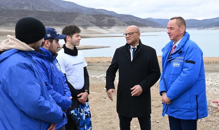 Bu federasiyaların prezidentləri Sərsəng su anbarında...