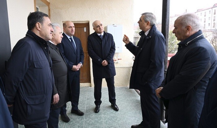 Rəsmilər Xocavənddə təmir olunmuş fərdi evdə - Foto