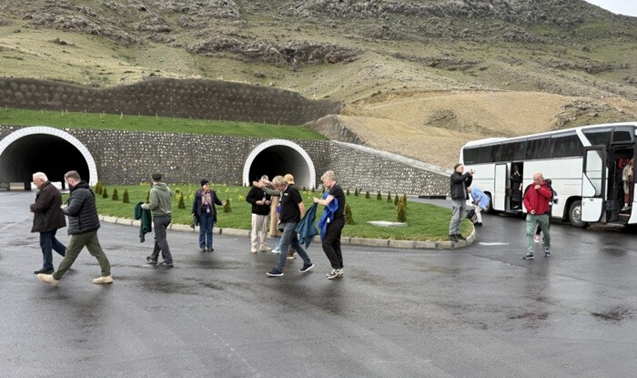 Dünya səyyahları Zəngilanda - Foto