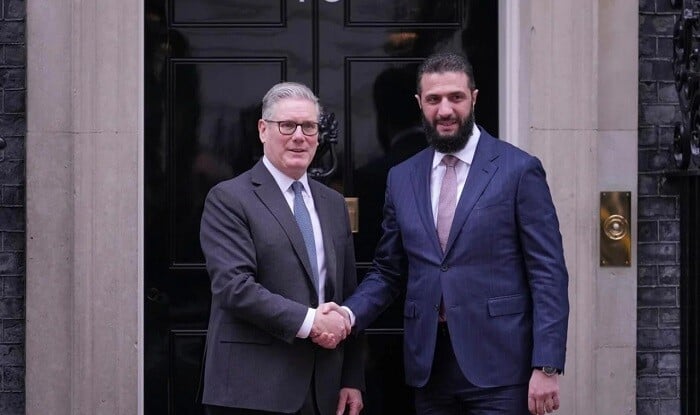 Şara Britaniyada Starmerlə görüşdü