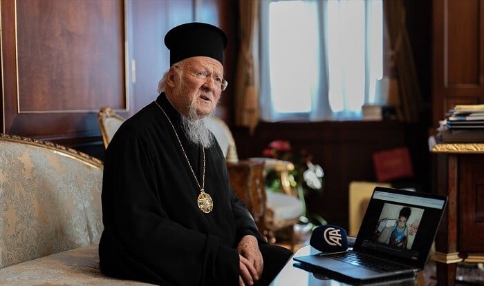 İstanbul patriarxı xain yol seçib - Rusiya