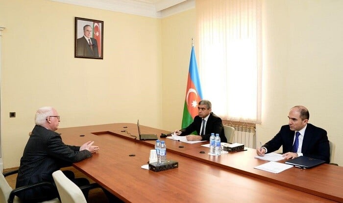 Anar Əliyev Qobustanda vətəndaşları qəbul edib