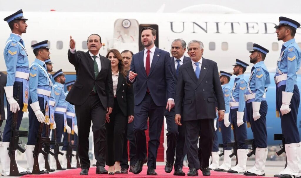 Amerikalılar masadan qaçmaq üçün bəhanə axtarırdı - "Fars"