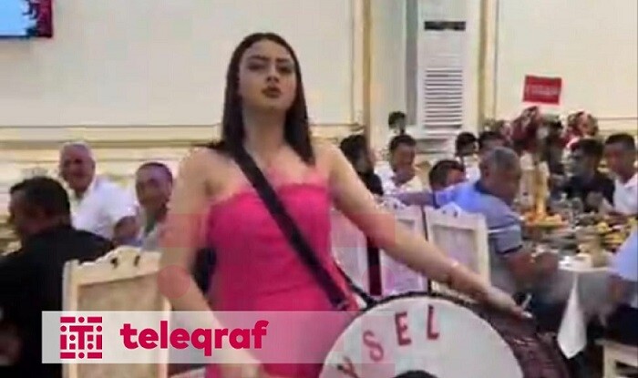 Toya gedən xanım davulçu qəzaya düşdü - Foto