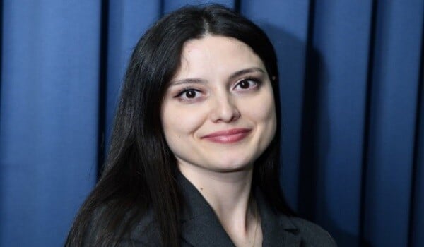 32 yaşında prorektor oldu