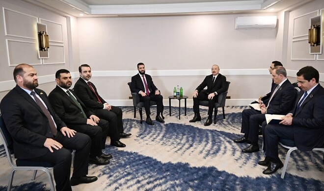 Ильхам Алиев встретился с Ахмедом аш-Шараа - Фото