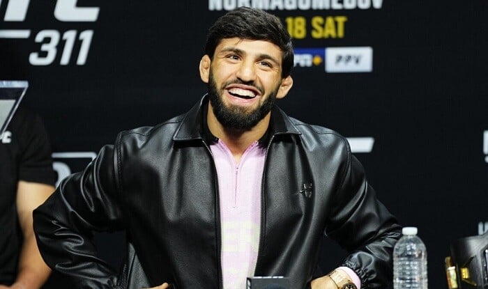 ABŞ-da erməni idmançını təyyarədən qovdular - Video