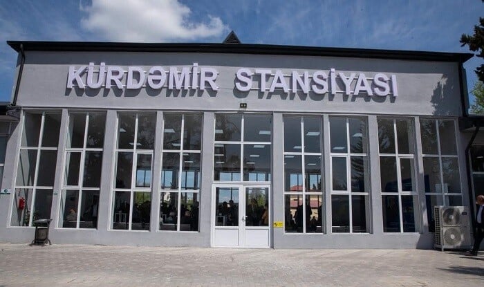 Kürdəmir stansiyası sərnişinlərin istifadəsinə verilir - Foto