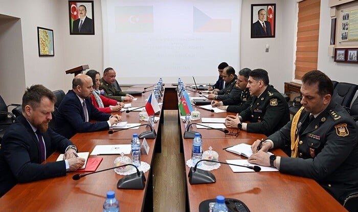 Azərbaycan bu ölkə ilə hərbi əməkdaşlıq planı imzaladı