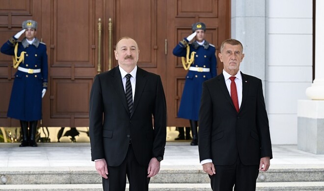 В Габале официально встретили премьера Чехии - Фото