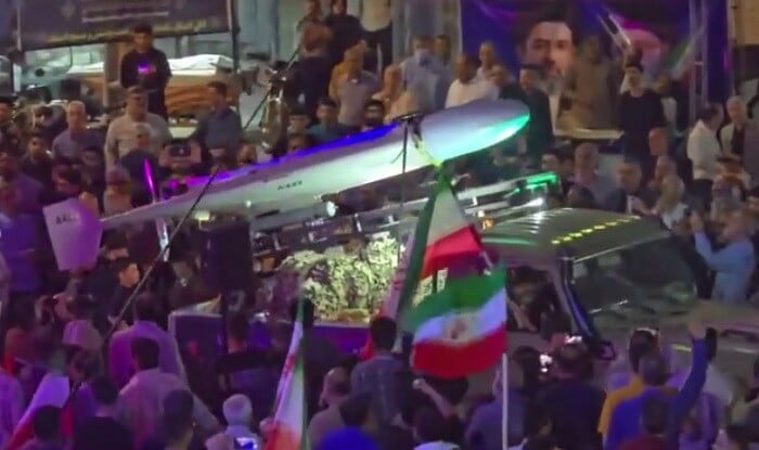 Təbrizdə hərbi təbliğat: “Şahid-136” sərgiləndi - Video