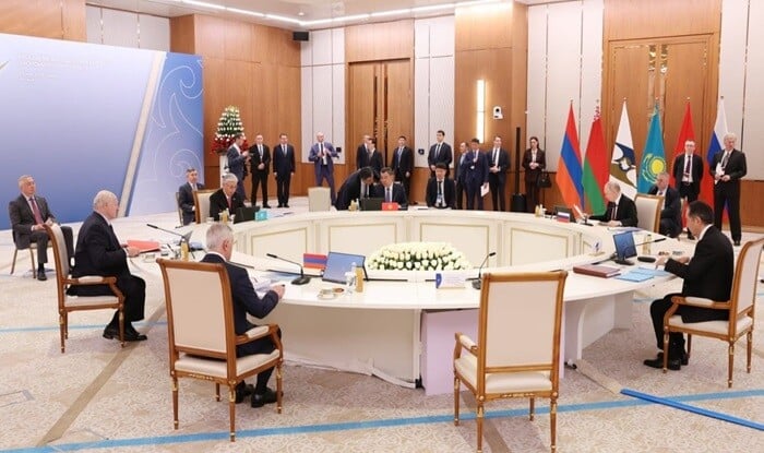 آوراسیا اقتصادی اتفاقینین اجلاسی باشلادی