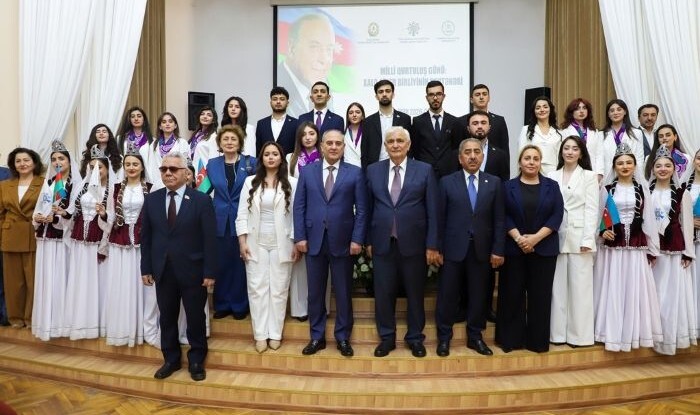 Azərbaycan dövlətçiliyinin xilası… - Kamal Abdulla