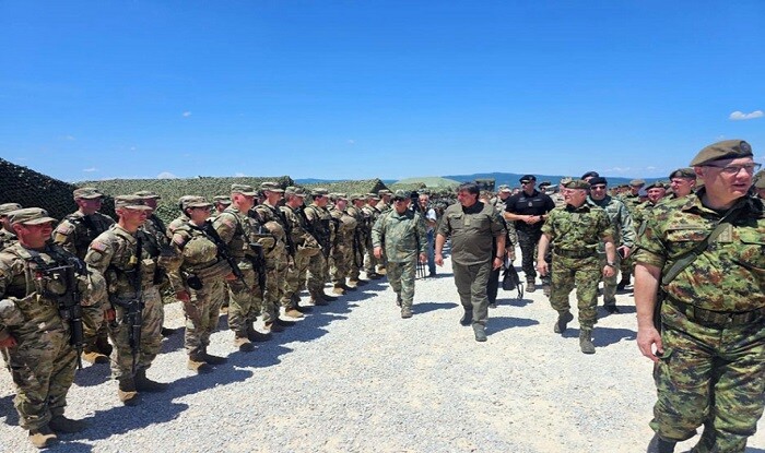Hərbçilərimiz Serbiyada təlim keçdi - Foto