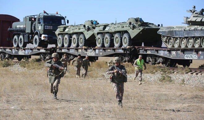 Qazaxıstan ordunu döyüş hazırlığına gətirdi: Savaşa girəcək?