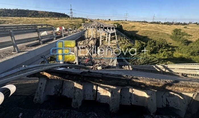 Ukrayna ordusu bu körpünü darmadağın etdi - Foto