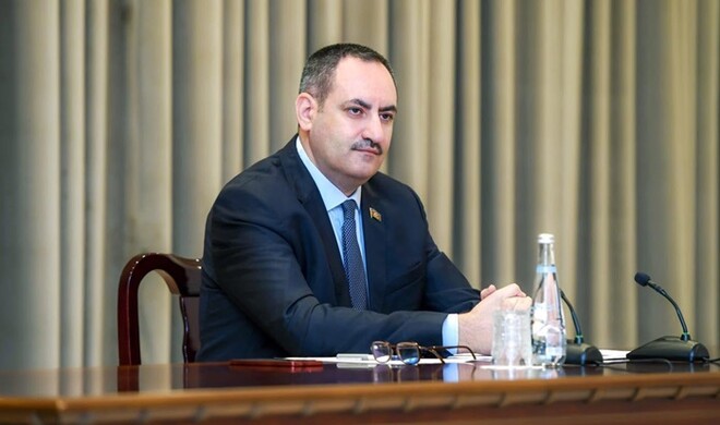 Naxçıvanın keçmiş rəhbərindən şok: Parlamentdə şortla...