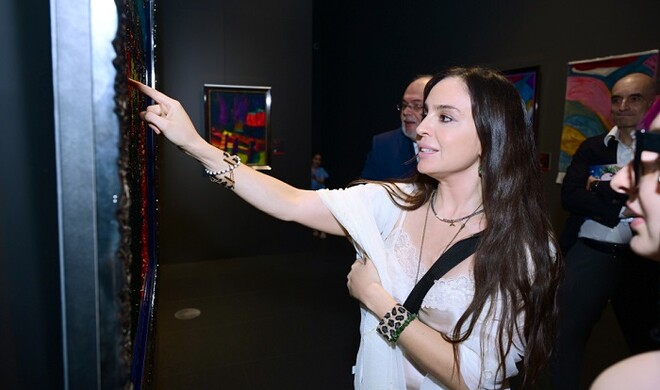 Aliyeva visits Azerbaijani carpet exhibit in Hungary -