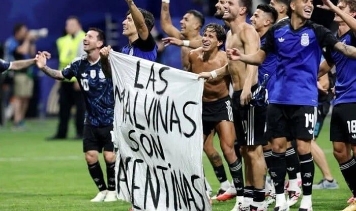 Argentina siyasi mesaj verdi, FİFA araşdırmaya başladı - Foto