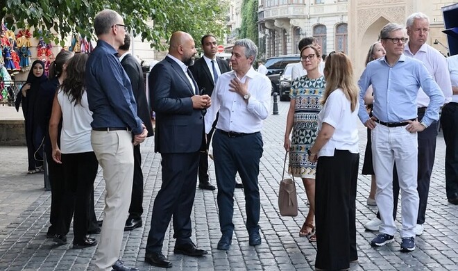 Swiss vice president visits Icherisheher - Photo