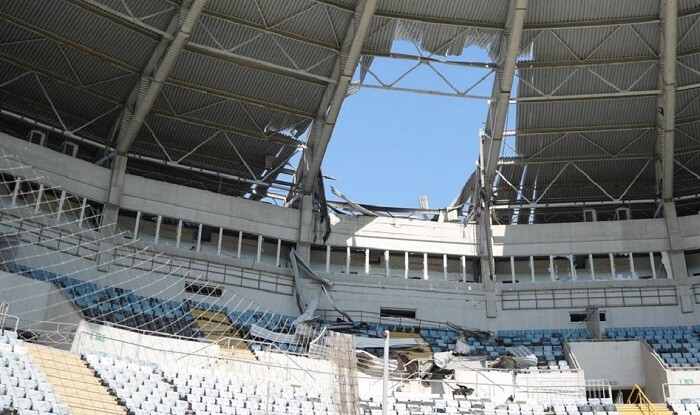 Rus ordusu bu dəfə stadionu vurdu - Foto