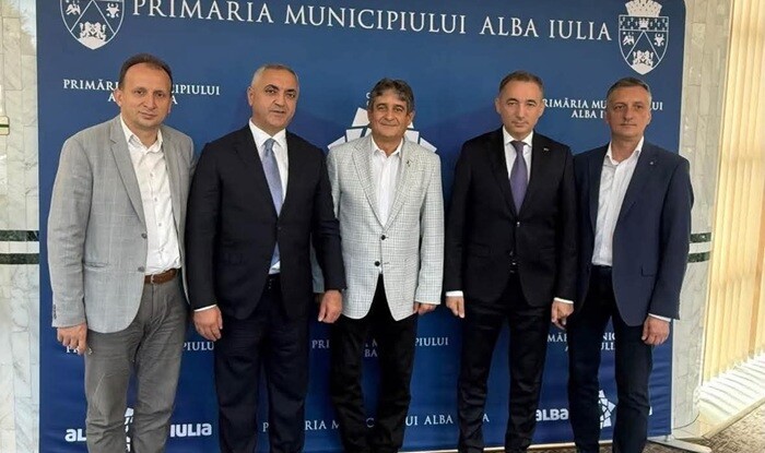 Elçin Yusubov Rumıniyada mühüm görüşlər keçirdi - Foto