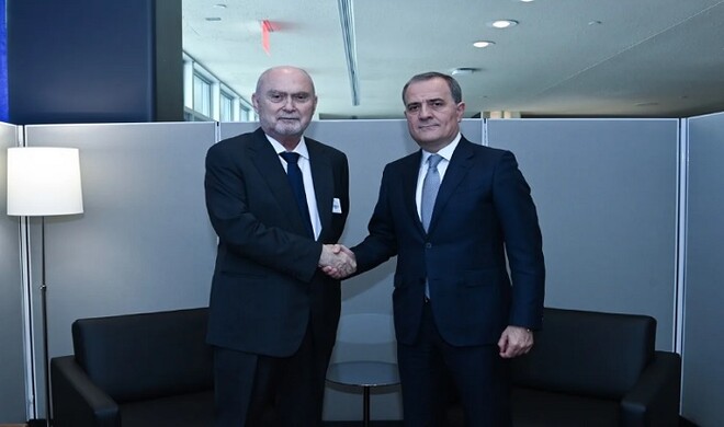 Bayramov discusses peace process with OSCE chief