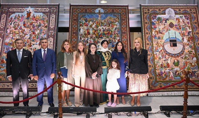 Leyla Əliyeva Azərbaycan xalçaları sərgisinin açılışında...