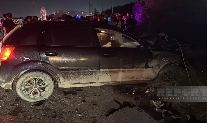 Dəhşətli qəza: KİA motosikletlə toqquşdu, 2 nəfər öldü