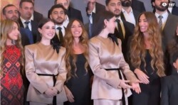 Arzu Əliyevadan Özgeyə: Çox gözəlsən - Video