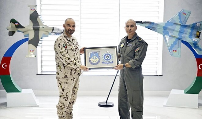 Azerbaijan and UAE Air Force Commanders meet