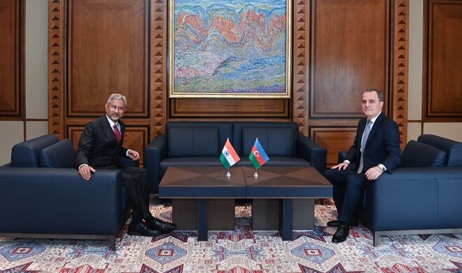 Azerbaijani and Indian Foreign Ministers hold talks