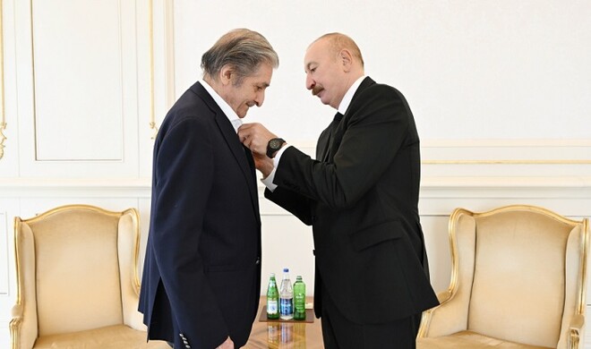 Aliyev presented “Istiglal” Order to Farhad Khalilov - Photo