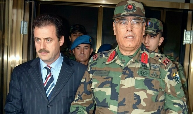 Türk generalın Bakıda səhvi... - Türk yazar açıqladı