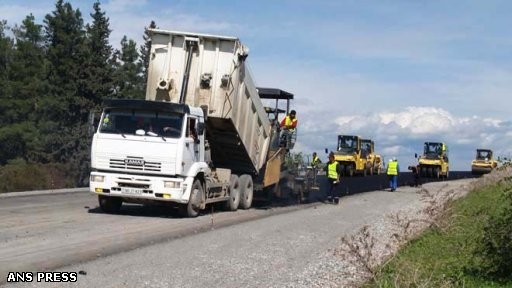 Azərbaycanda nəhəng yol salınır - Foto
