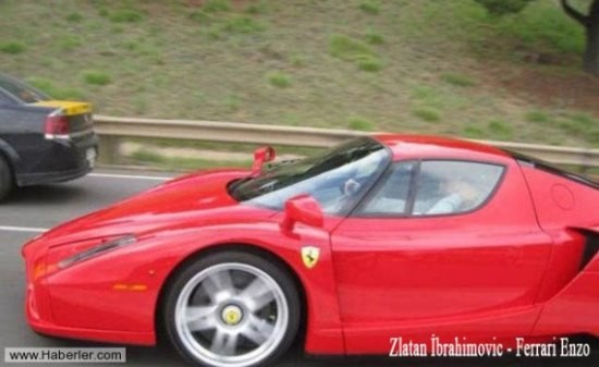 Ulduz futbçuların sürdüyü avtomobillər – Foto