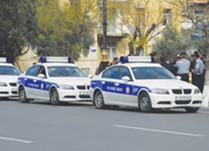 Gəncədə sürücü yol polisini vurdu