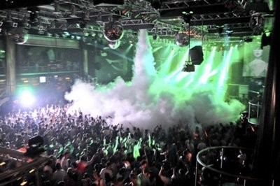 Bakı polisi bar və masaj salonlarında reydə başlayır