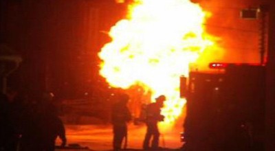 Cəfər Cabbarlı kitabxanası yanır