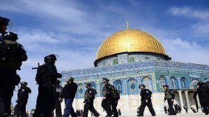 Yəhudi işğalçılar Məscidi Əl-Əqsaya girdi