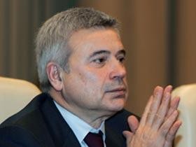 Azərbaycanlı milyarder Qərbdən 1 milyard krediti almadı