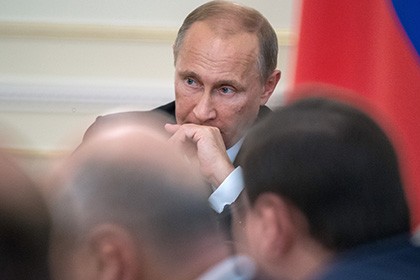 Putin Rusiya yollarından şikayətləndi