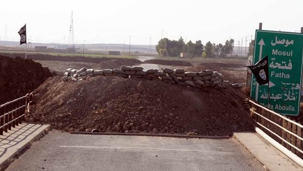 İraqın ən təhlükəli məntəqəsi: sadəcə 47 metr... - Fotolar